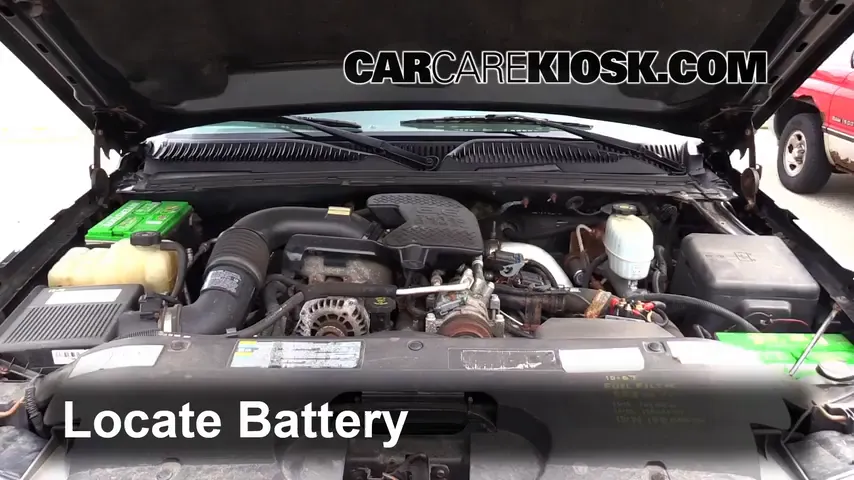 2005 Chevrolet Silverado 2500 HD 6.6L V8 Turbo Diesel Extended Cab Pickup (4 Door) Battery
